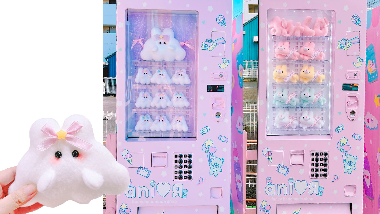自販機とぬいぐるみ　他の種類　背面をデコレーションしている
